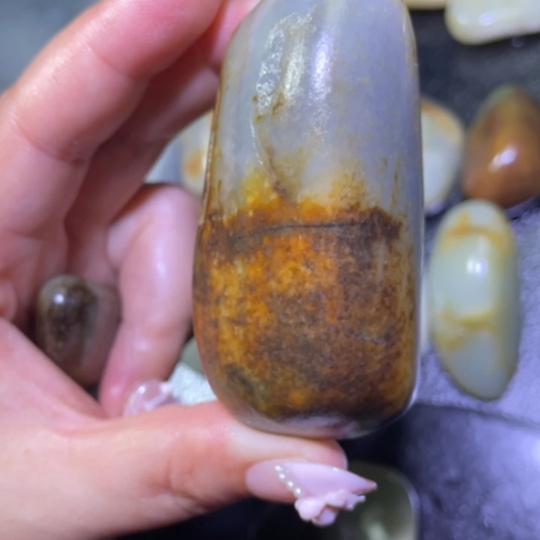 【闪购商品】颈饰未镶嵌和田玉星*
