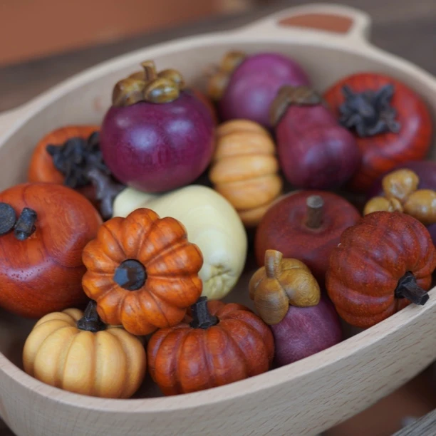 丰收果实原木制作缩小版果实山竹南瓜茄子