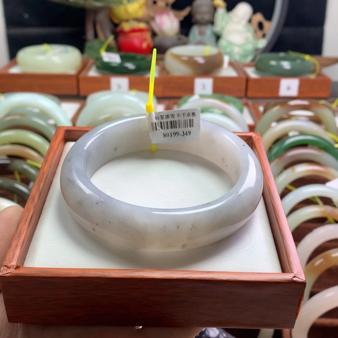 和田玉手镯未镶嵌62/63