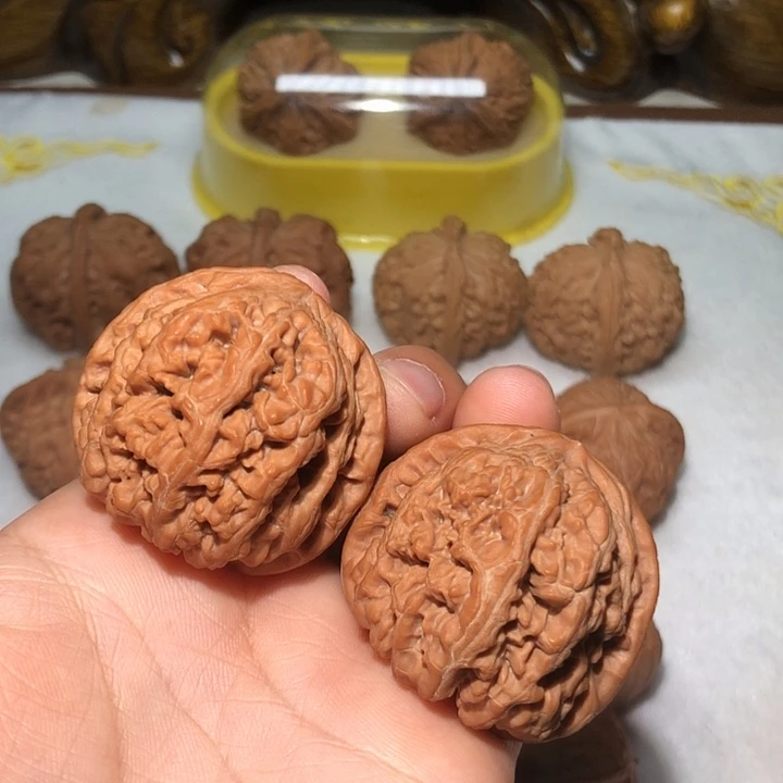 文玩核桃把件40.5大粗筋
