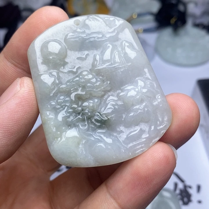 翡翠未镶嵌颈饰翡翠
