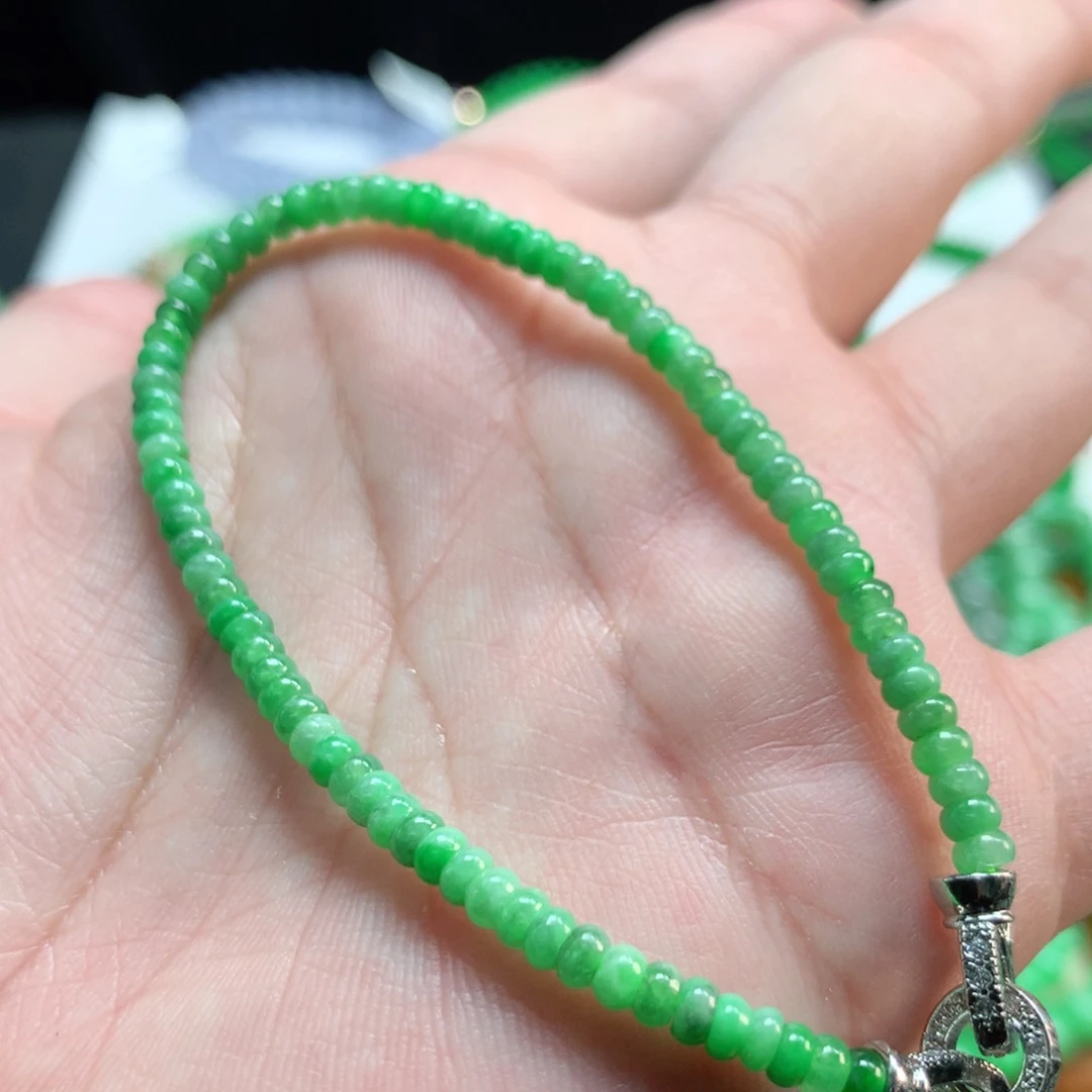 翡翠未镶嵌手链翡翠