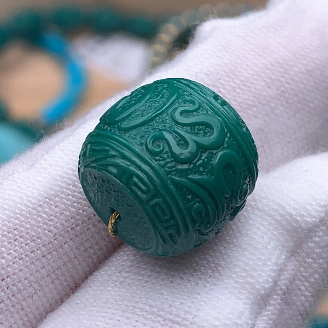 绿松石未镶嵌珠宝奇石14*13.3mm