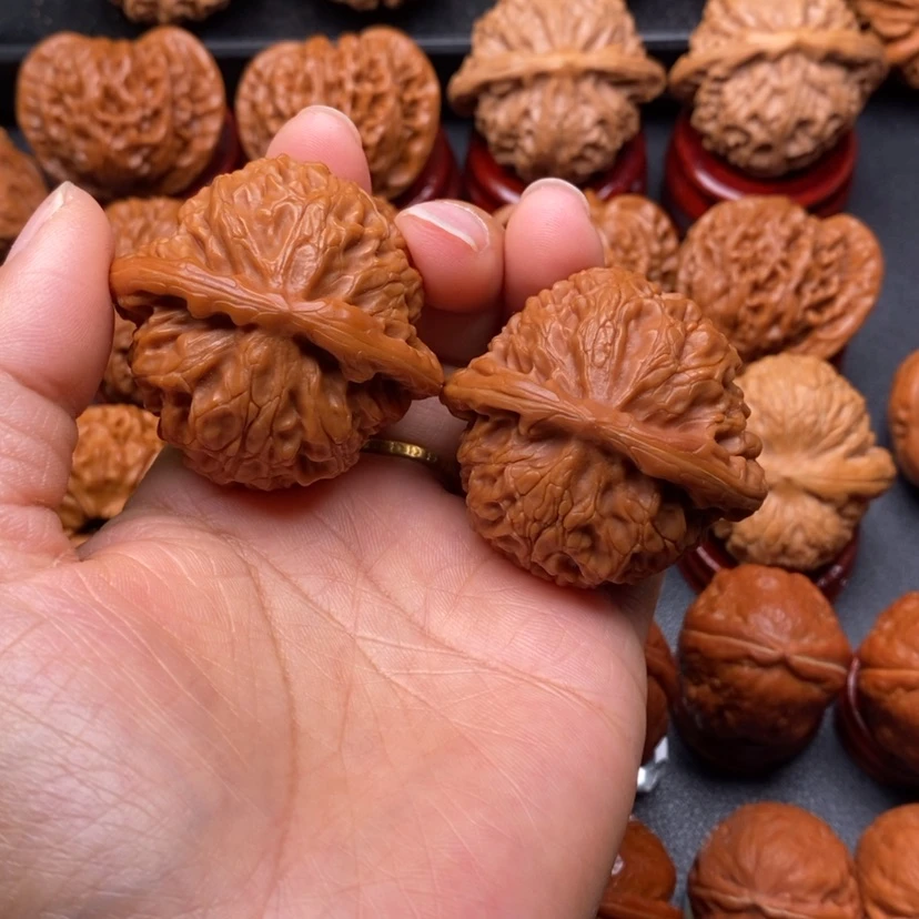 【闪购商品】文玩核桃把件44宫灯