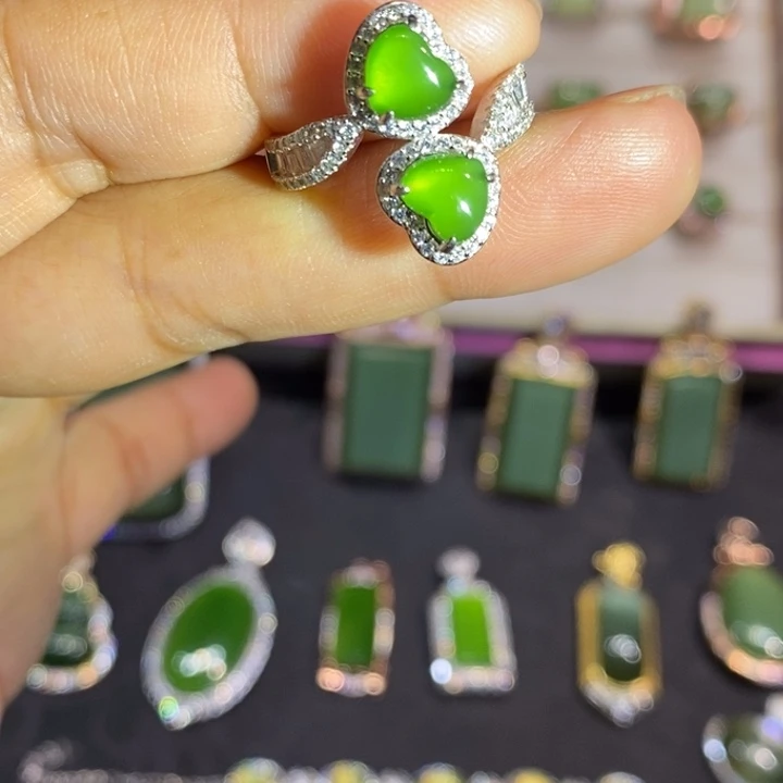 和田玉（碧玉）银S925镶嵌颈饰