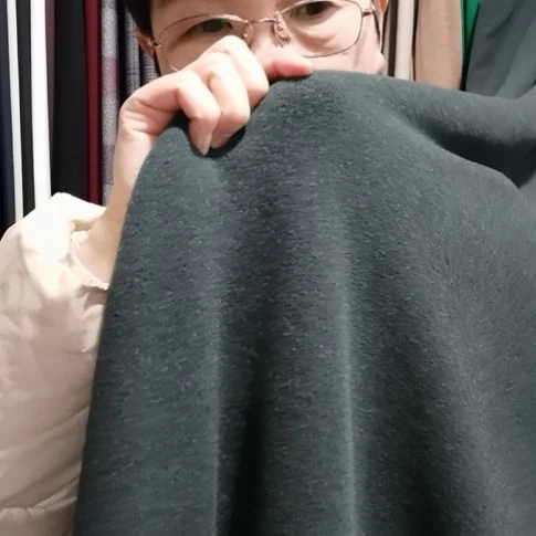 醋酸天丝羊绒橄榄绿2.5米