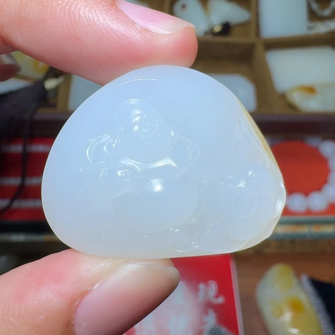 和田玉颈饰未镶嵌十***店
