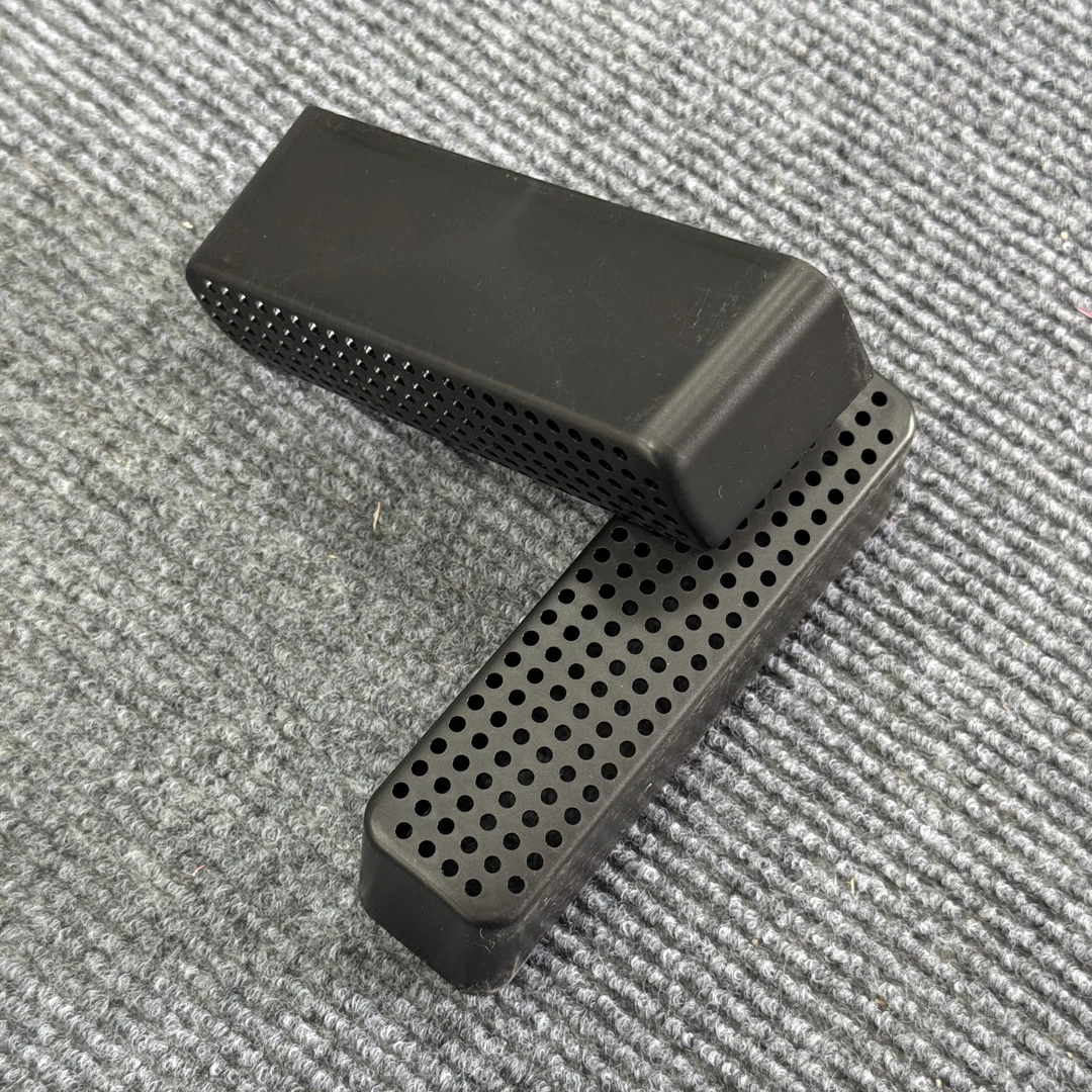 凯迪拉克后排出风口挡尘罩保护罩