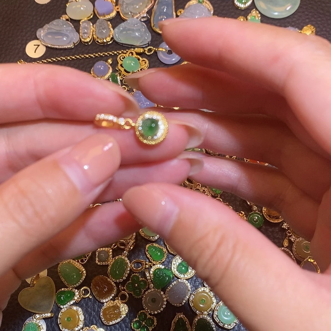 小***呀翡翠银S925镶嵌项链