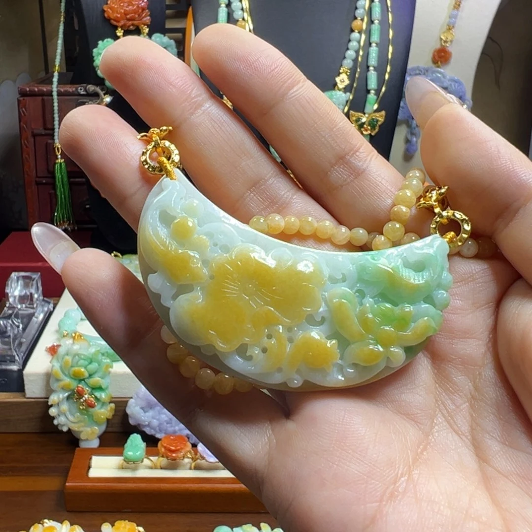 A***飞翡翠未镶嵌毛衣链冰