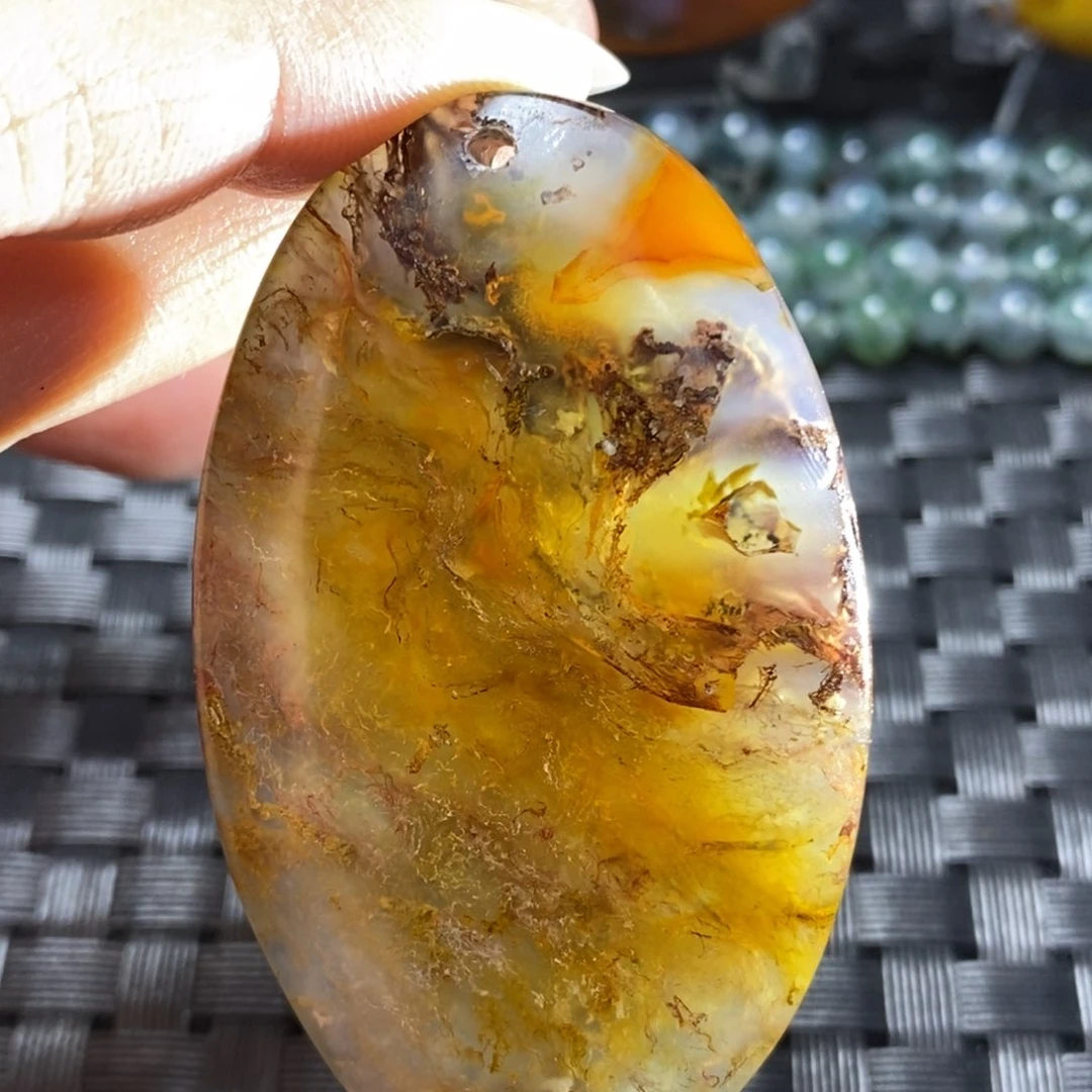 玛瑙/玉髓颈饰未镶嵌