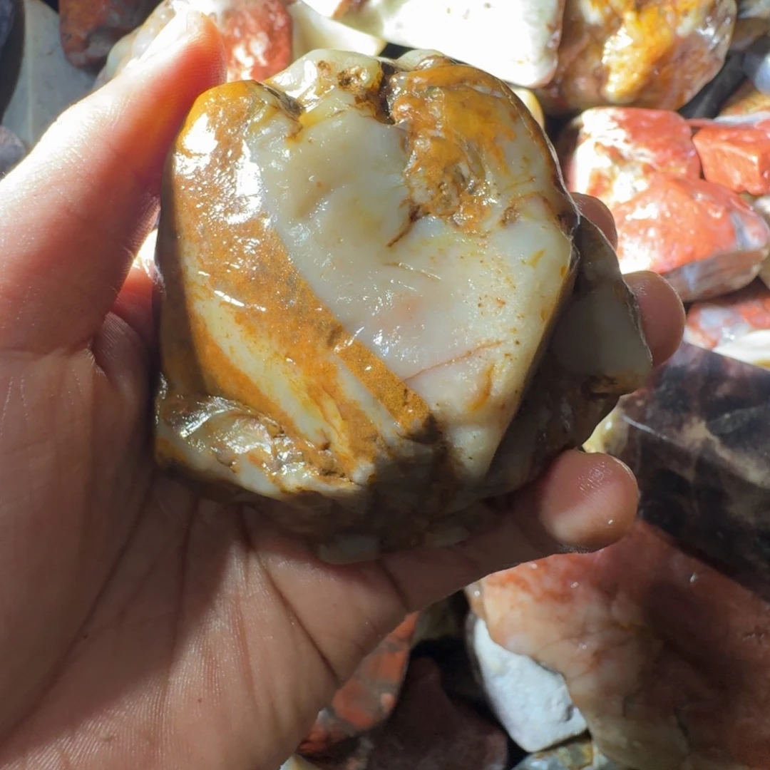 红***玩寿山石8988899888999