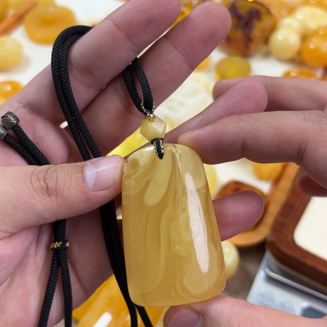 蜜蜡未镶嵌裸石牌子