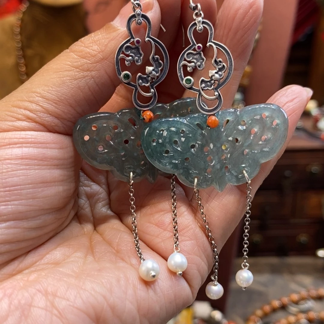 翡翠吊坠(赠链)未镶嵌