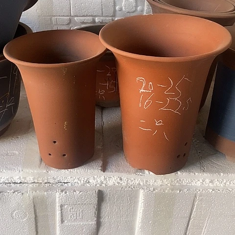 紫砂中国宜兴紫砂花盆，