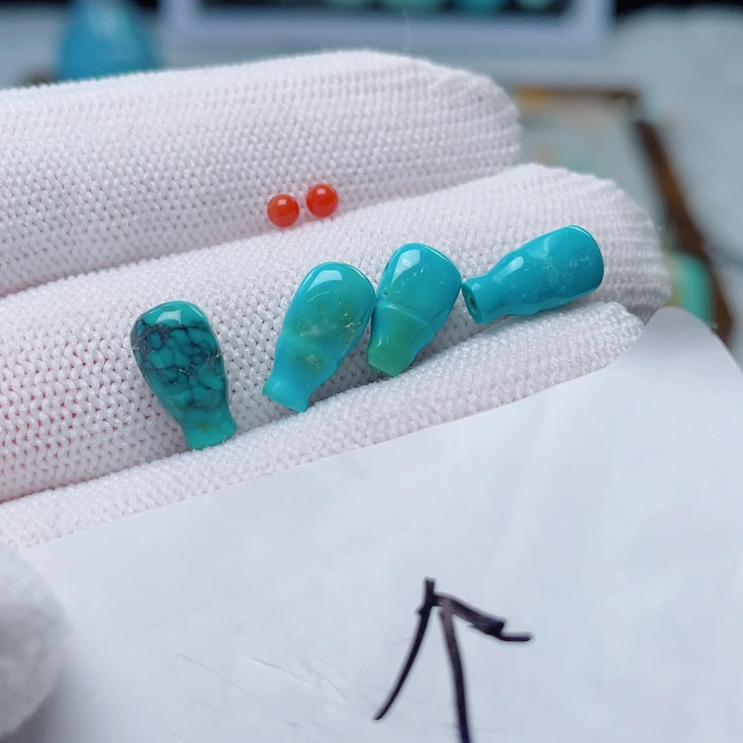 南红玛瑙未镶嵌珠宝奇石