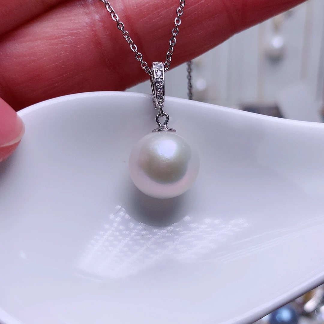 淡水珍珠吊坠(赠链)银S925镶嵌