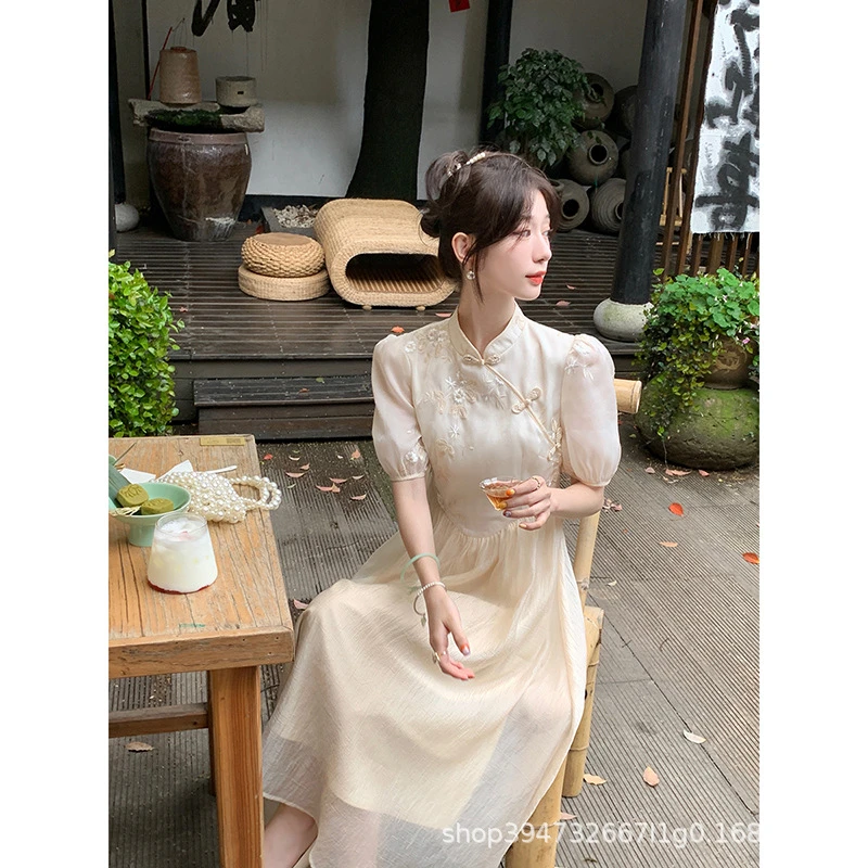 新中式盘扣低开叉遮肉奢华改良版旗袍女款夏季2025新款国风连衣裙