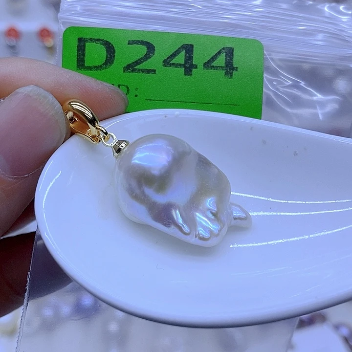 未镶嵌淡水珍珠颈饰