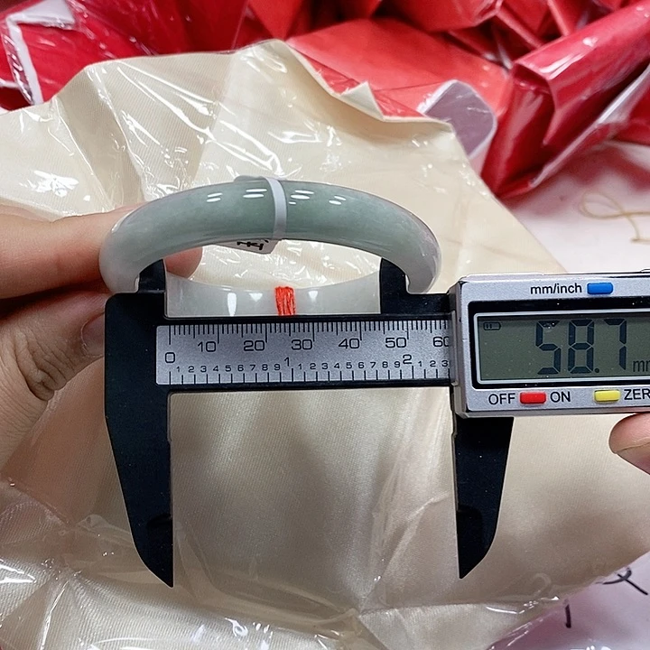翡翠手镯未镶嵌249