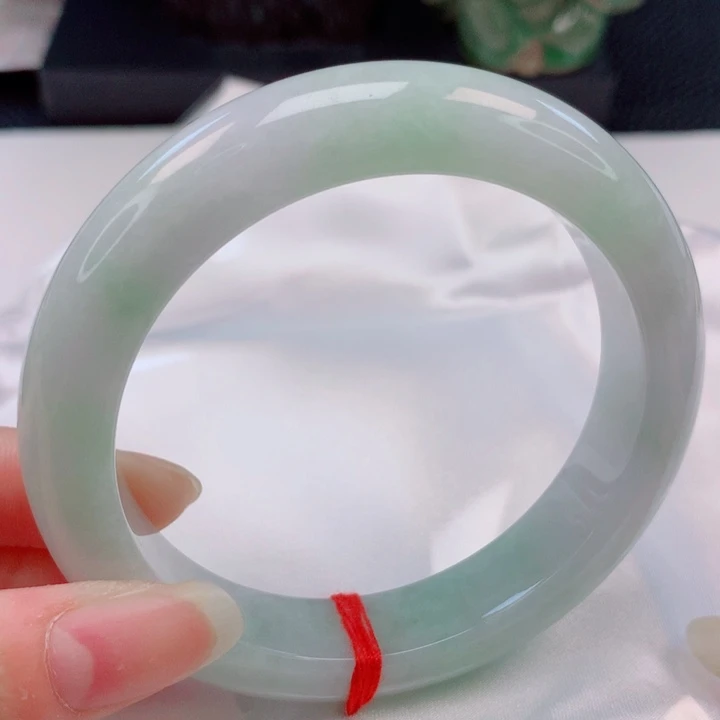 未镶嵌手镯翡翠58圈