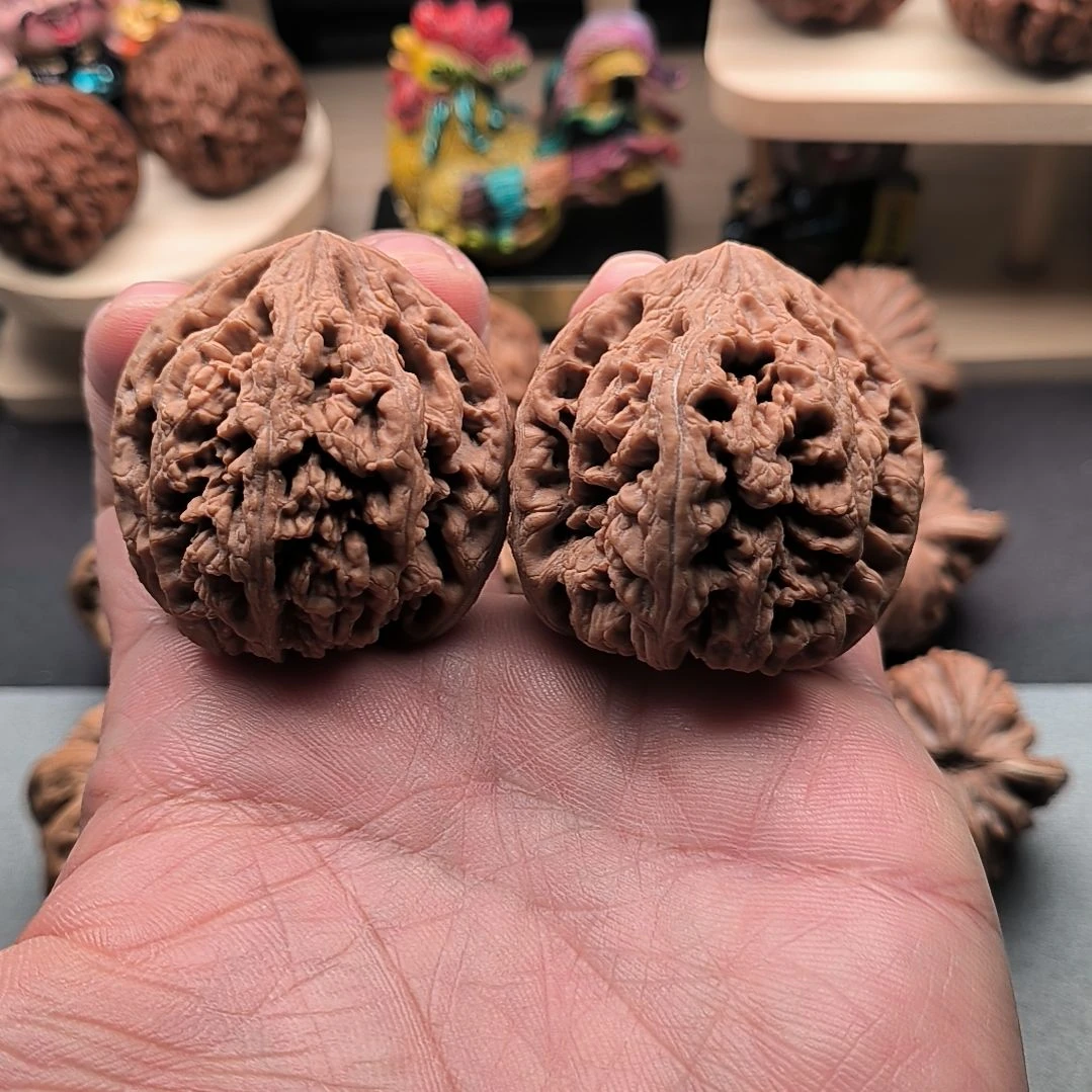 吊坠文玩核桃山地大粗筋42尺