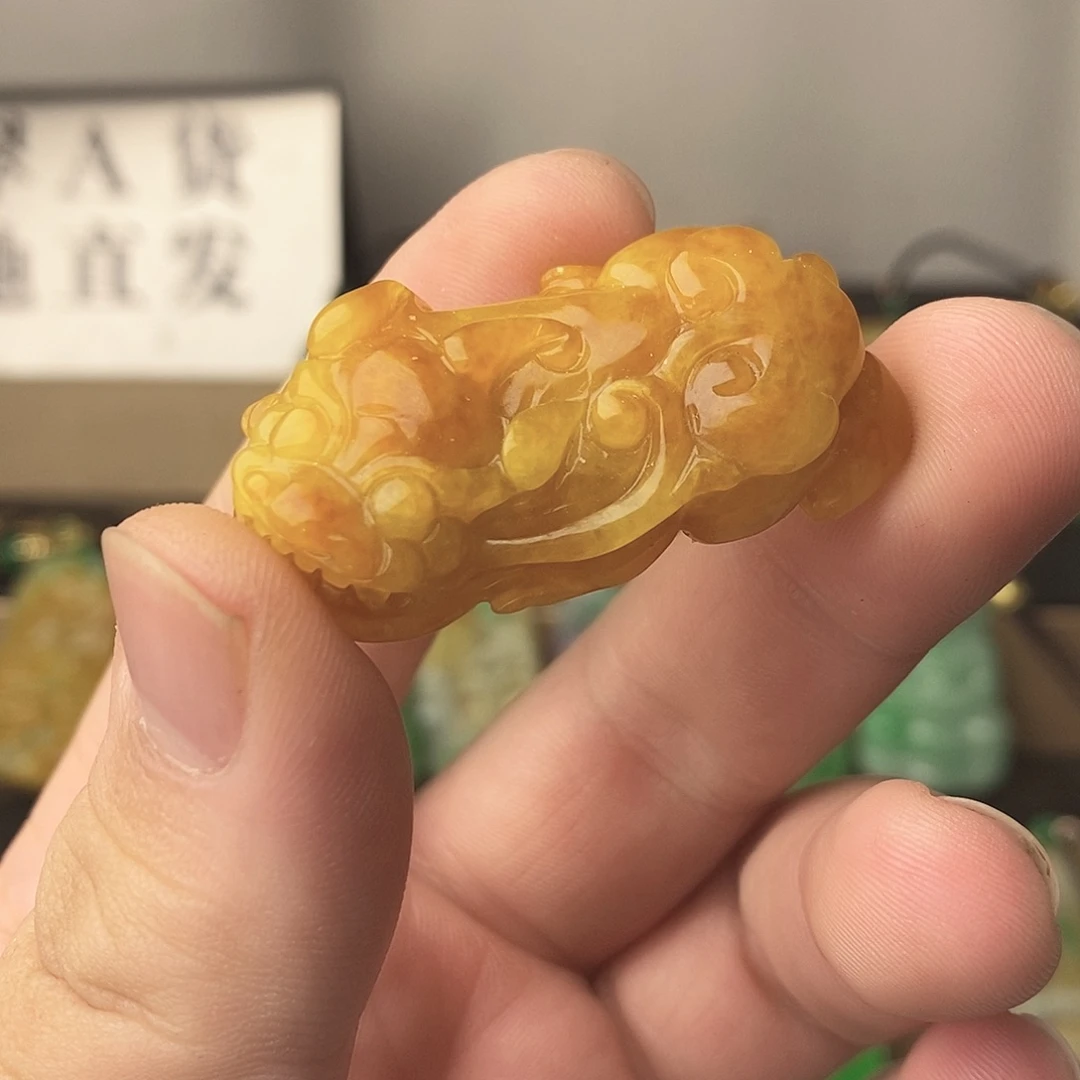 翡翠银S925镶嵌吊坠(赠链)