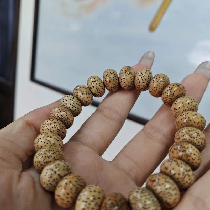 S-0166 精选手串搭配无礼盒