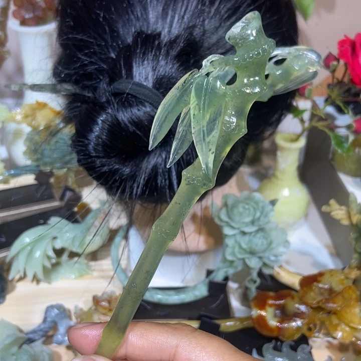 蛇纹石玉未镶嵌发饰不***去