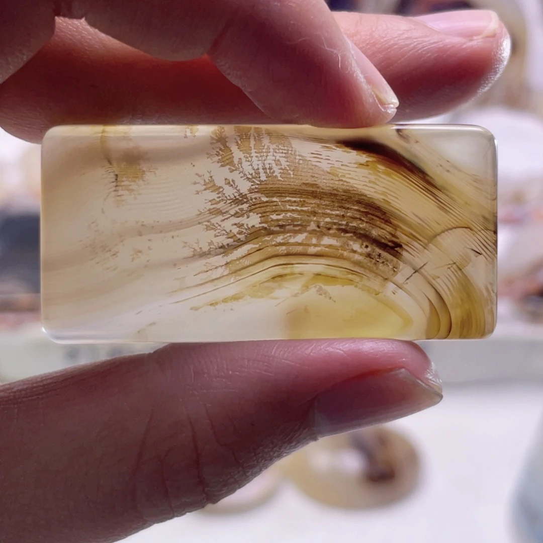 玛瑙/玉髓未镶嵌珠宝奇石