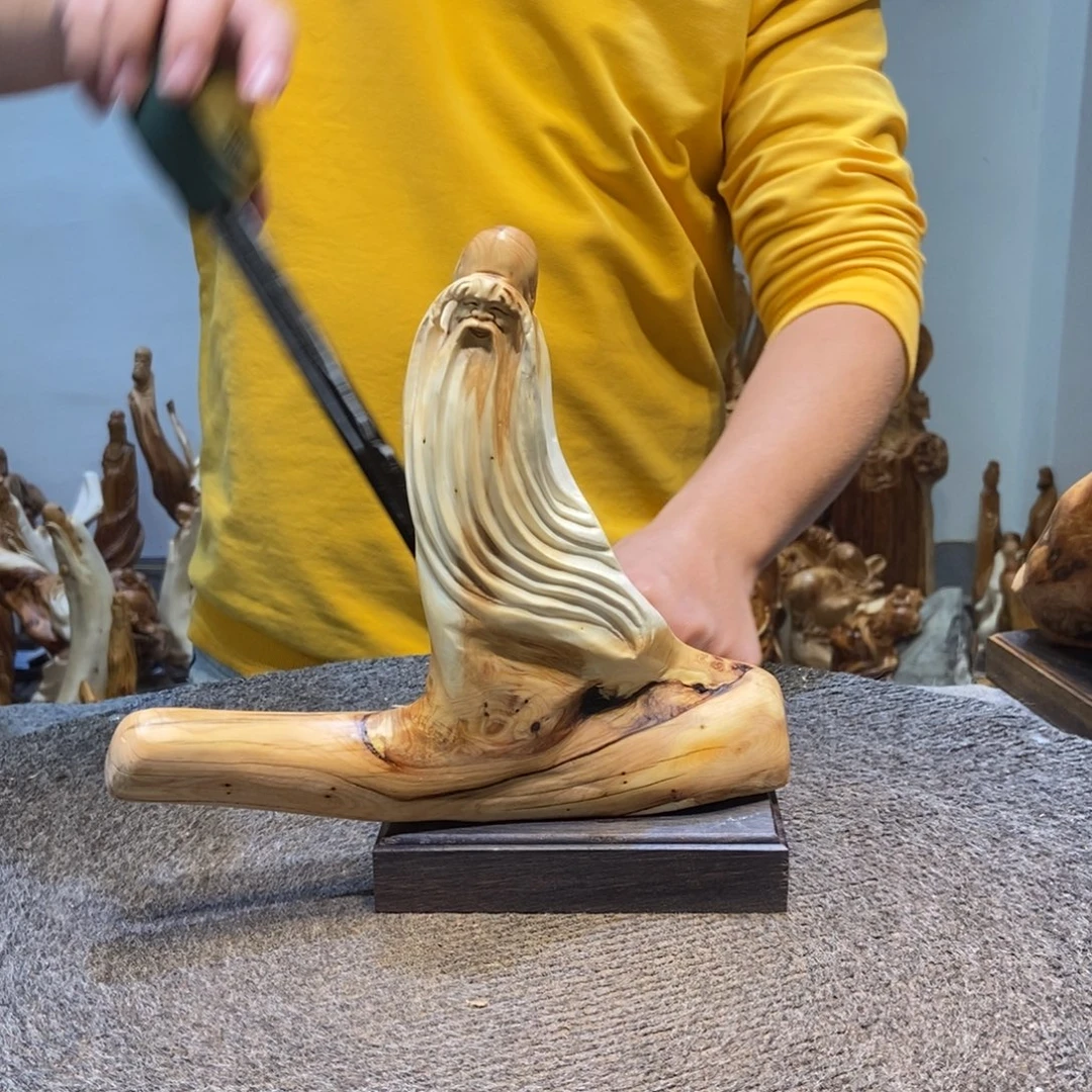 柏木（崖柏）进来点点关注哦