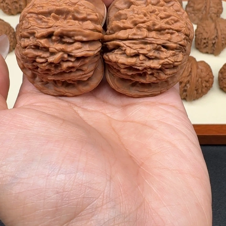 文玩核桃把件四座楼46全品