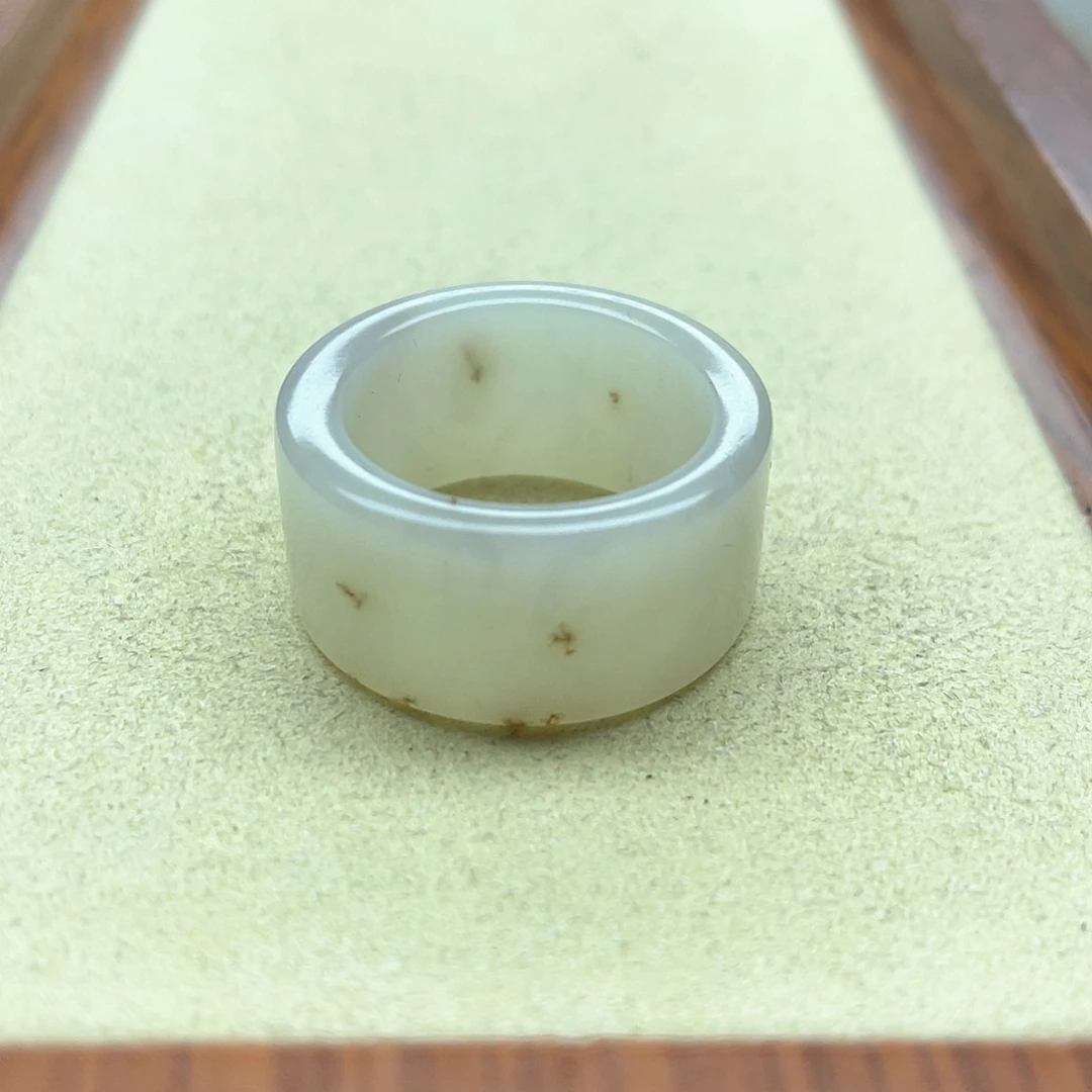 未镶嵌戒指和田玉60特色款宽直切20码