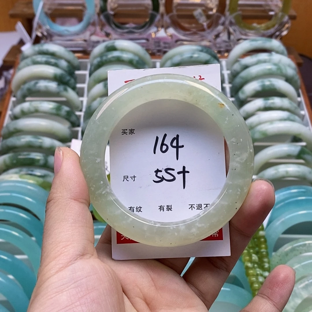 【闪购商品】蛇纹石玉手镯未镶嵌