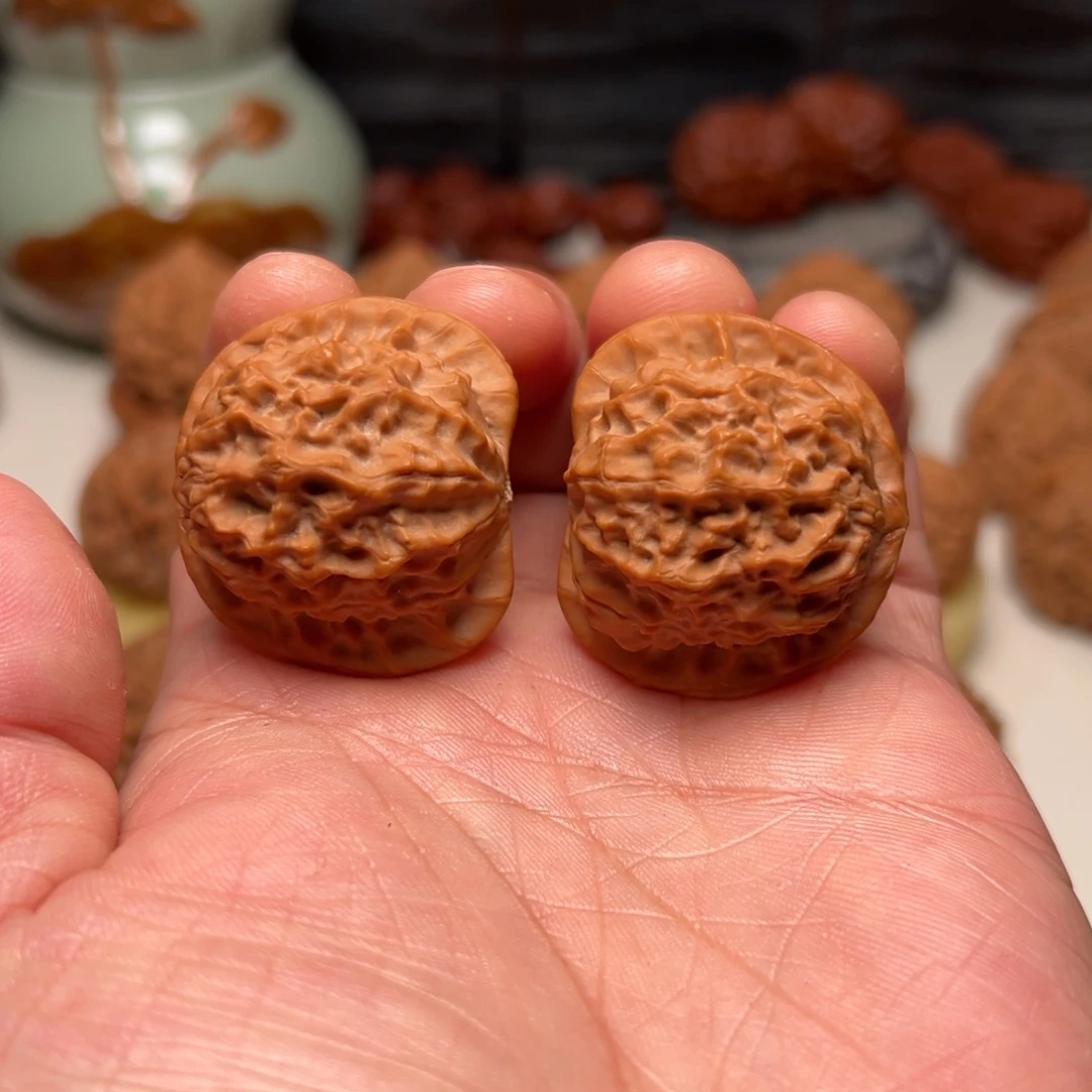 文玩核桃把件37瓷娃娃