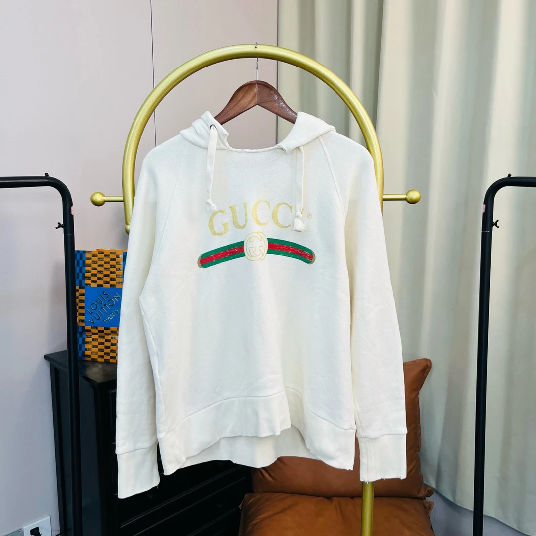 99新 GUCCI/古驰 新款背后刺绣logo腰带帽衫 S码 99新