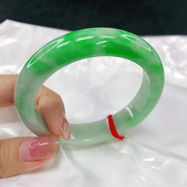 翡翠未镶嵌手镯圈53.5，34073