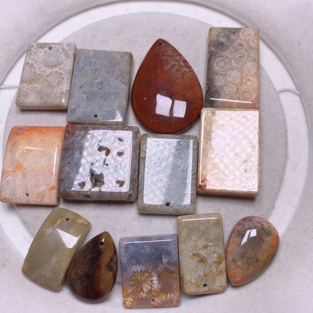 【闪购商品】硅化玉颈饰未镶嵌小****ಣ