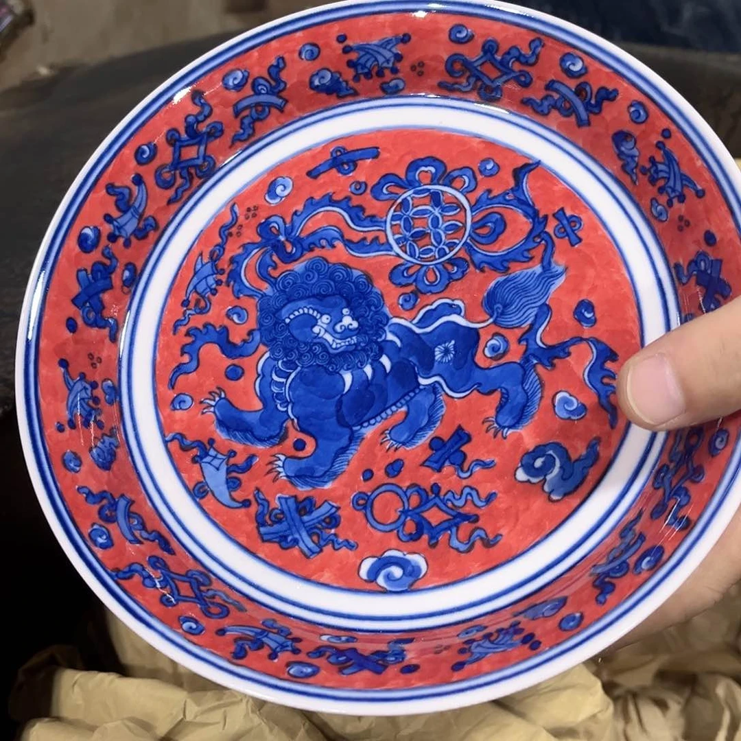 摆件///直径19.5厘米。红。