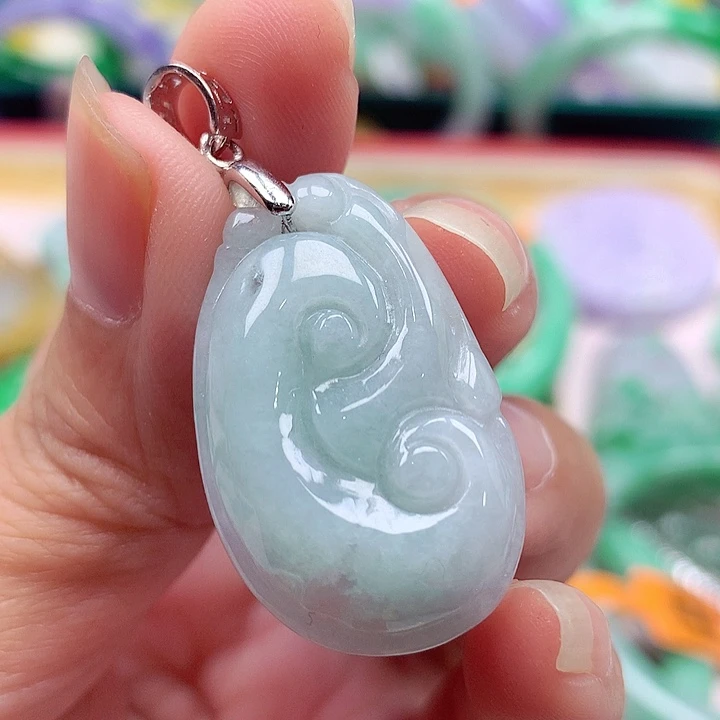 翡翠银S925镶嵌颈饰翡翠