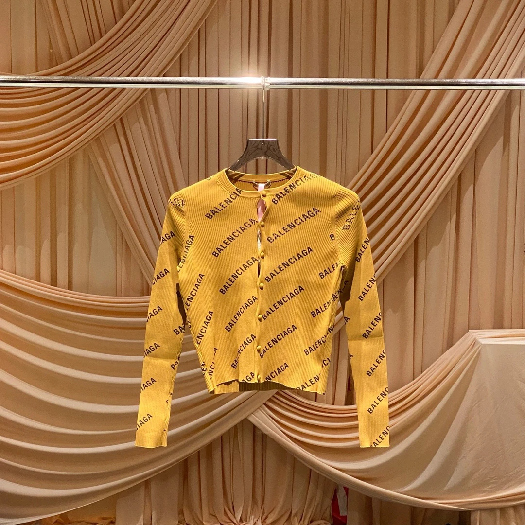 99新 Balenciaga/巴黎世家 姜黄色弹幕开衫/S码/32228