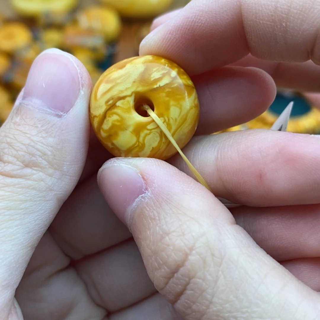 【闪购商品】琥珀未镶嵌珠宝奇石