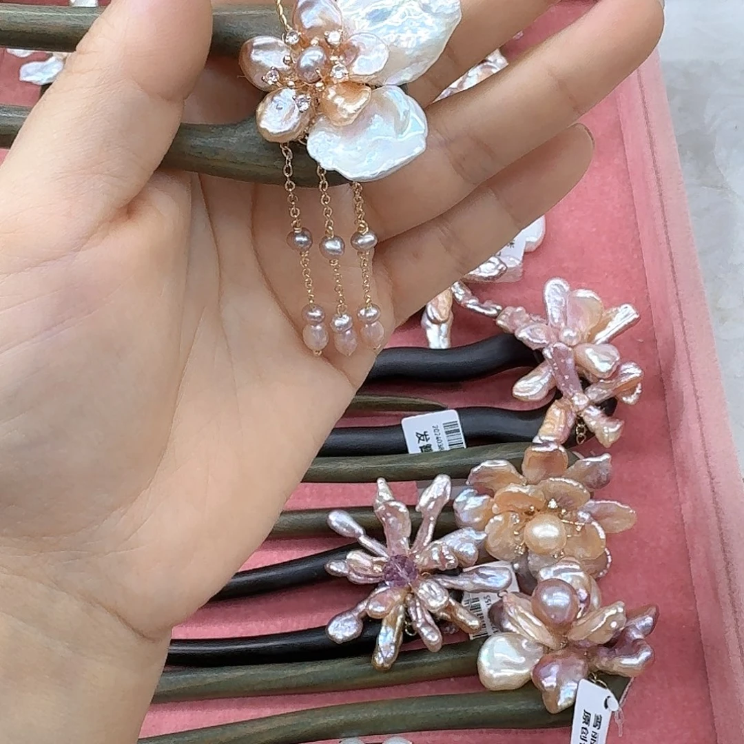 沐***苒未镶嵌淡水珍珠发饰