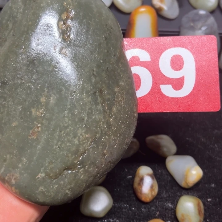 和田玉（糖玉）未镶嵌挂件