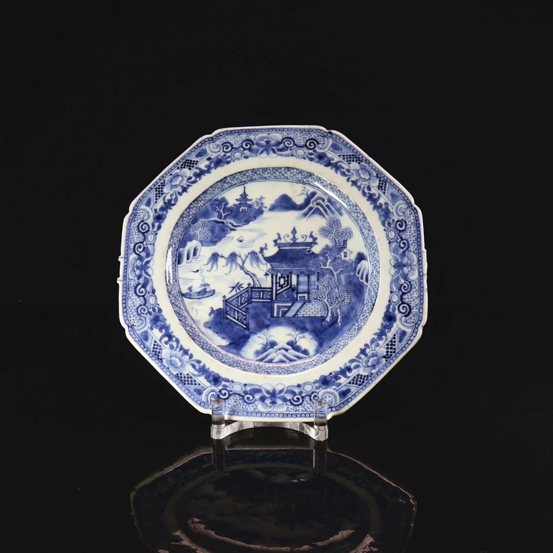 4.清乾隆青花山水亭台楼阁人物故事温盘