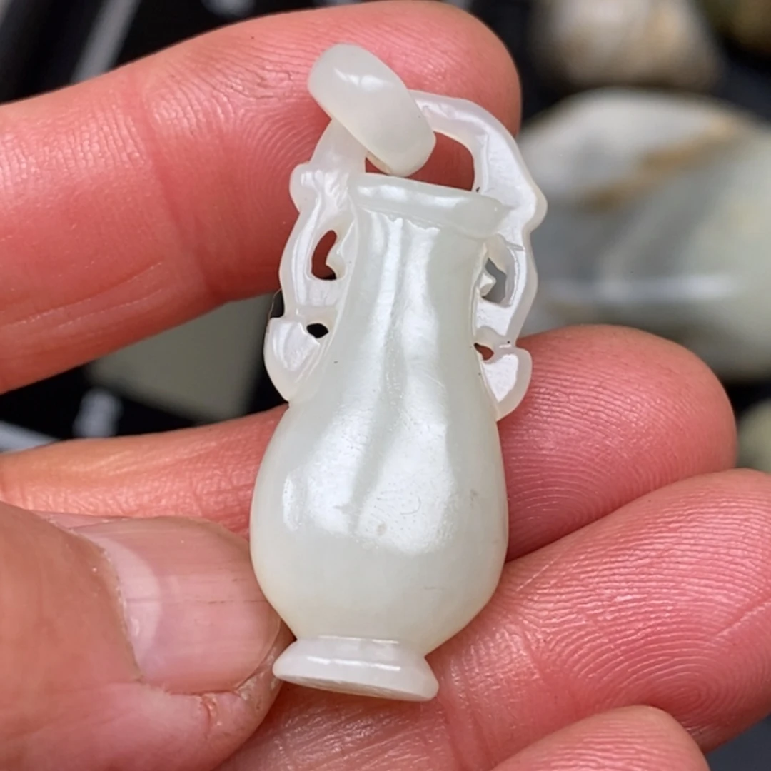 和田玉挂件未镶嵌