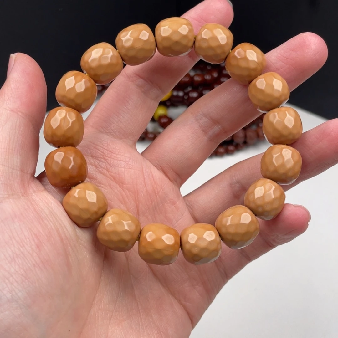 手串猴头核桃咖*豆钻石13。38.8