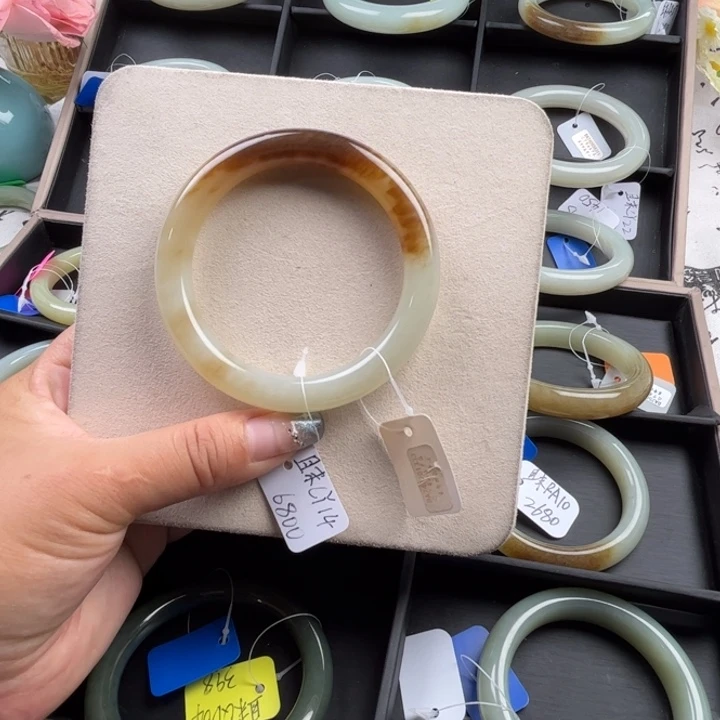 未镶嵌手镯和田玉玲珑美镯62.2