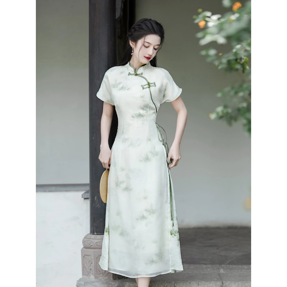 新中式绿色改良旗袍年轻款少女气质高端小个子连衣裙2025夏季高级