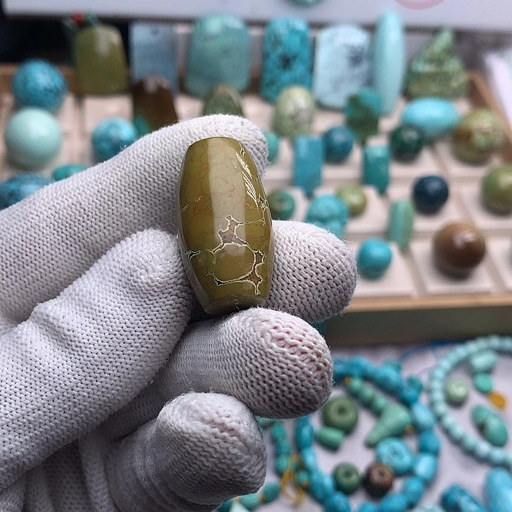 足铂镶嵌绿松石珠宝奇石13.5克特色天珠